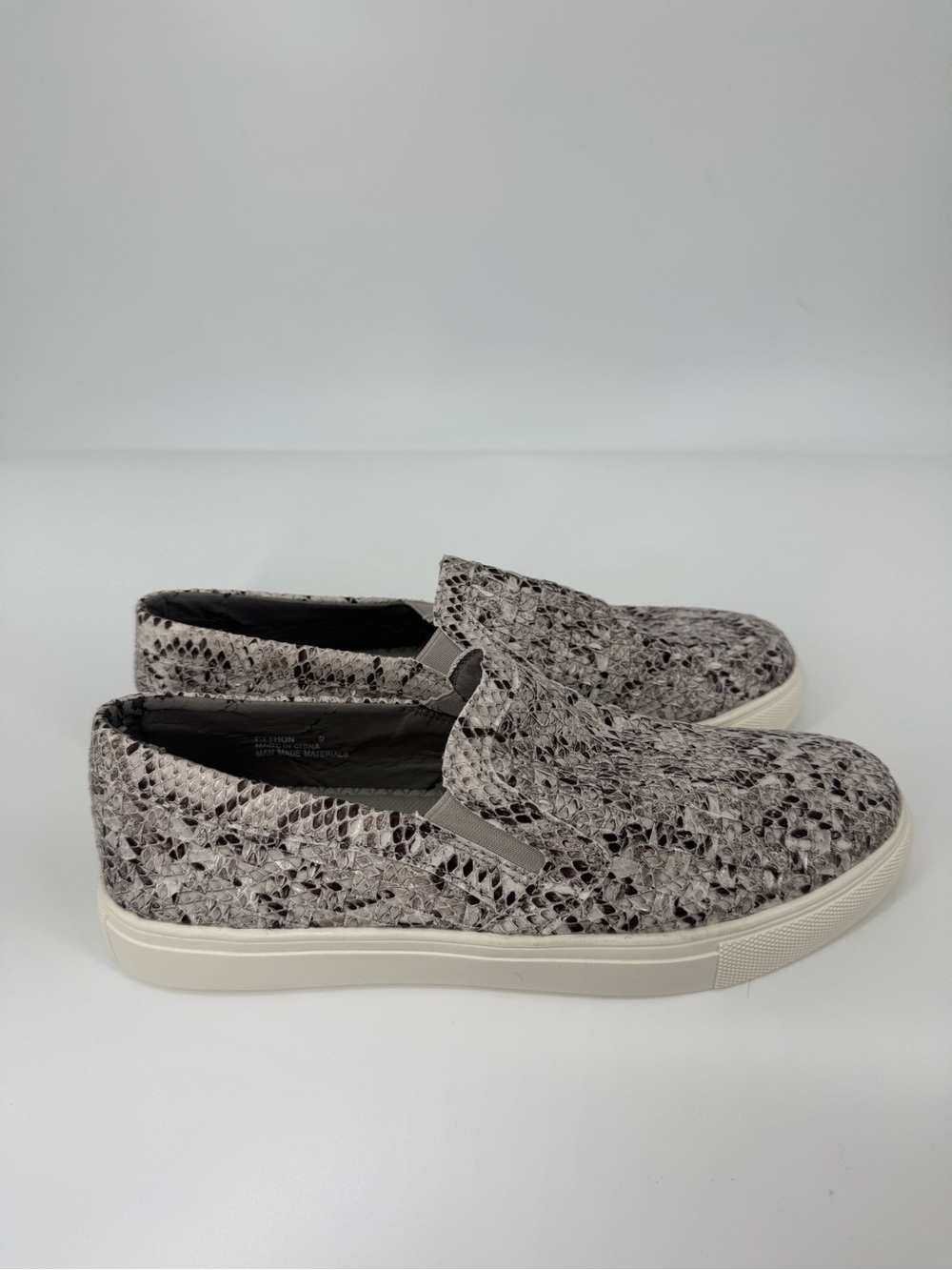 Boutique by Corky's Snakeskin Print Slip On Sneakers Python Animal Print Size 9 - Picture 3 of 6